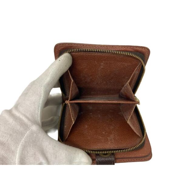 Louis Vuitton Monogram Snap Closure Wallet - RA COA Included - Picture 6 of 7